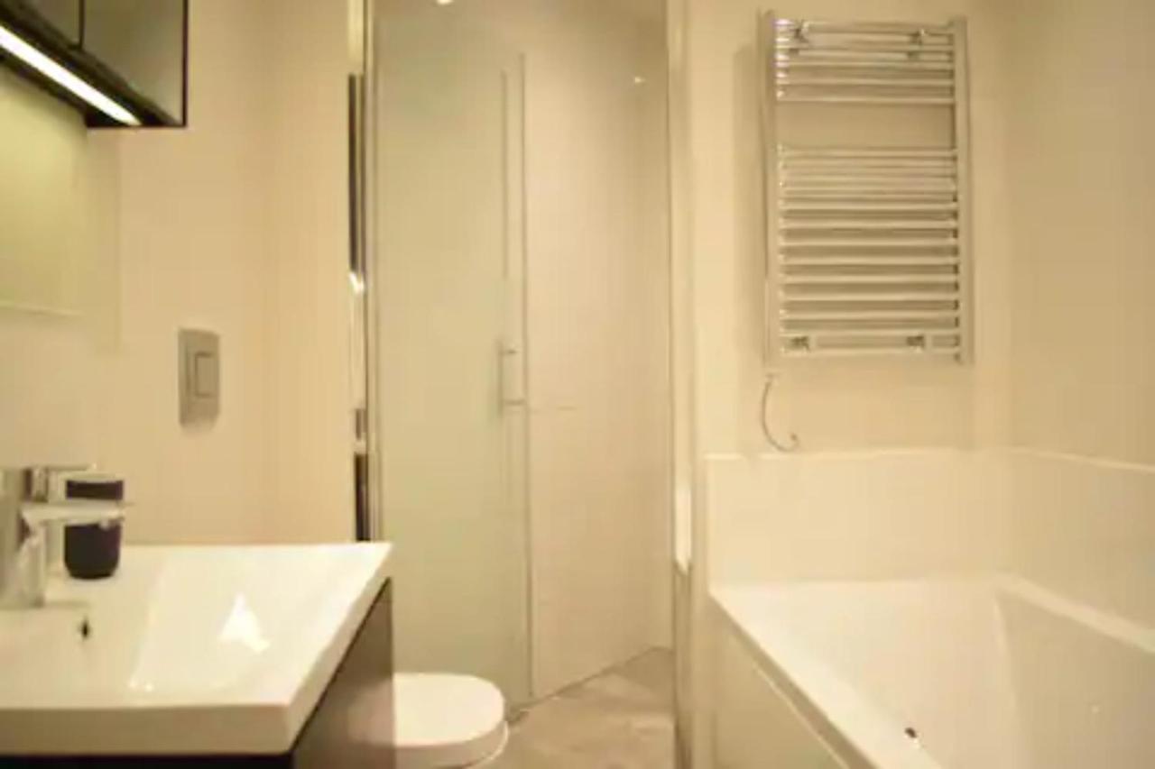 Spacious And Modern Apartment In Pimlico Лондон Экстерьер фото