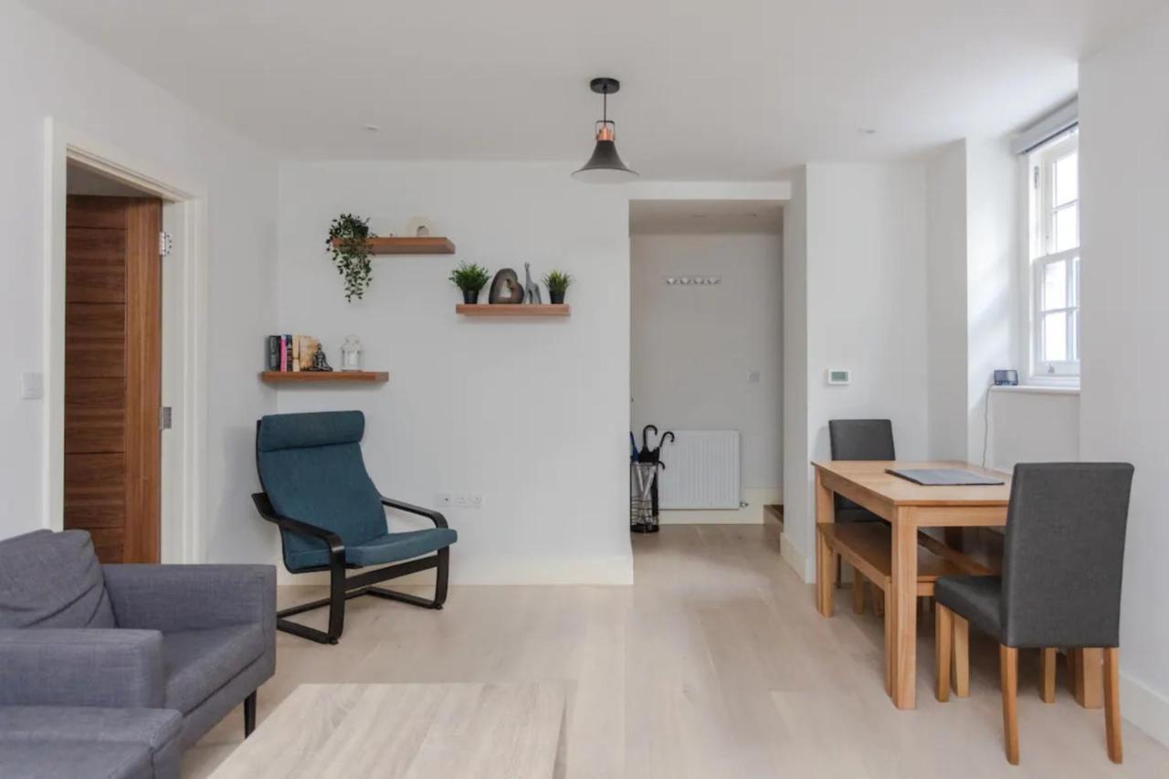 Spacious And Modern Apartment In Pimlico Лондон Экстерьер фото